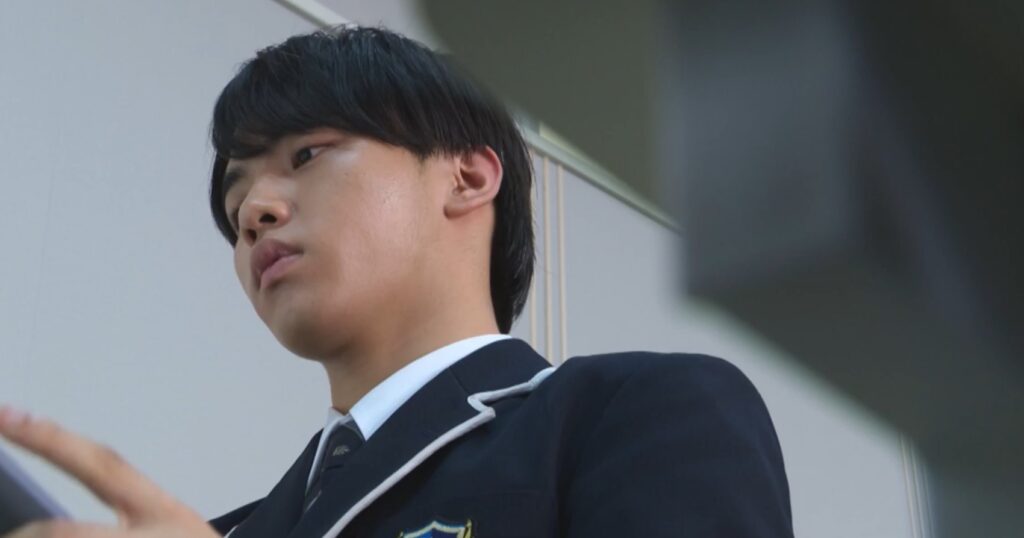 柴崎楓雅